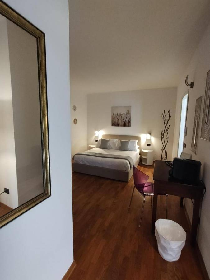 Maison d’hôte pour 4 personnes, avec jardin et vue à Verceil