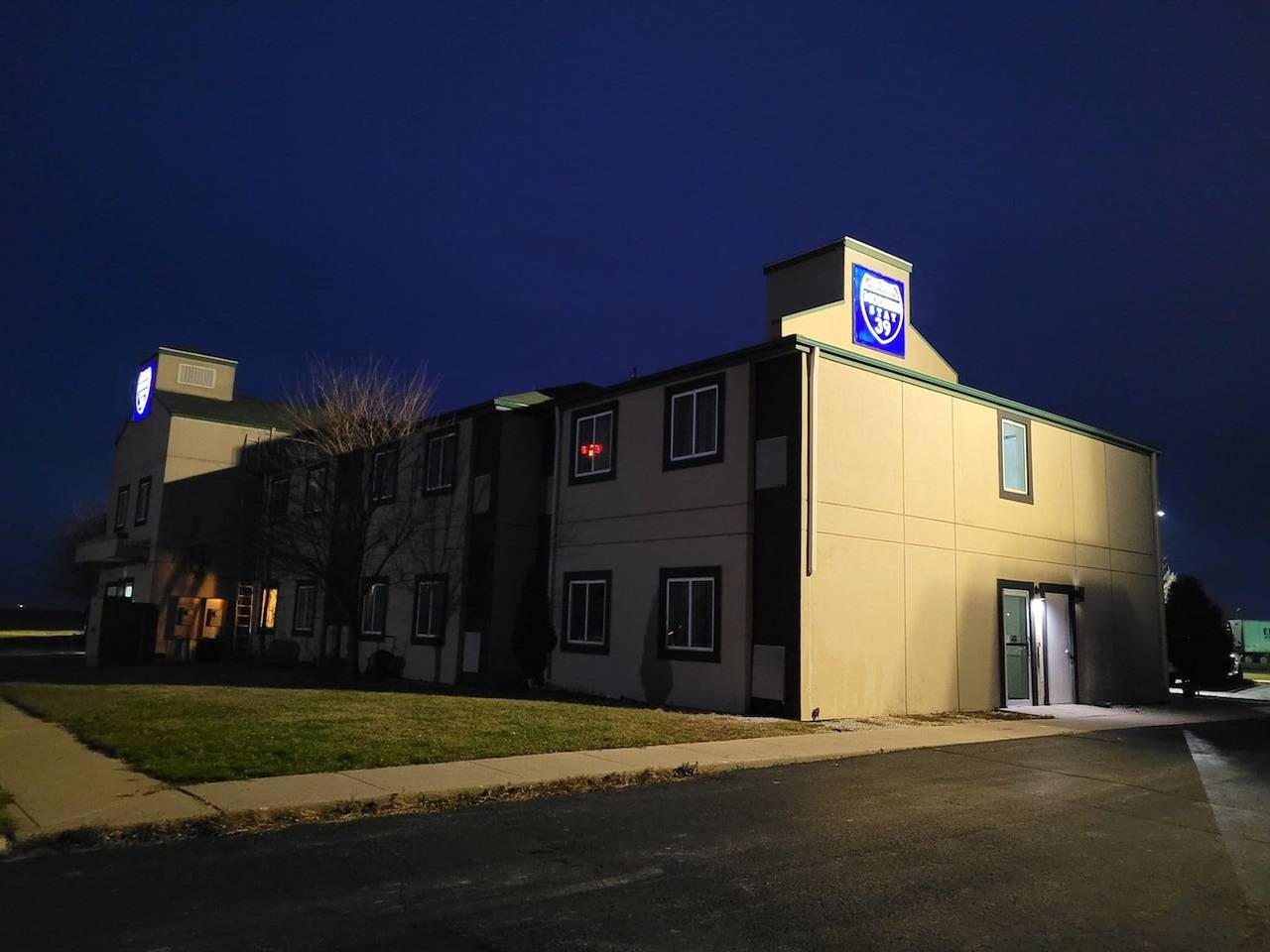 Apartamento entero, 2 Camas Completas No Fumadores in Illinois