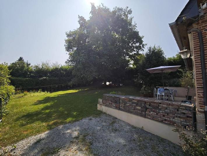 Location de vacances pour 7 personnes, avec jardin, adapté aux familles à Valmont - 2