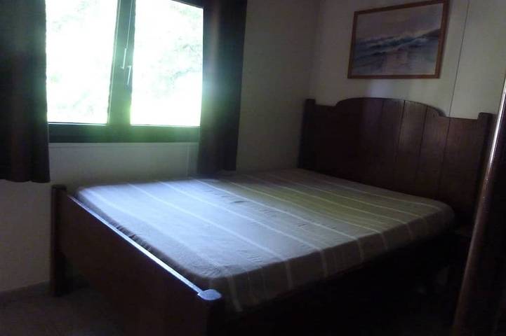 Gîte pour 4 personnes, avec jardin et terrasse à Pertheville-Ners - 4