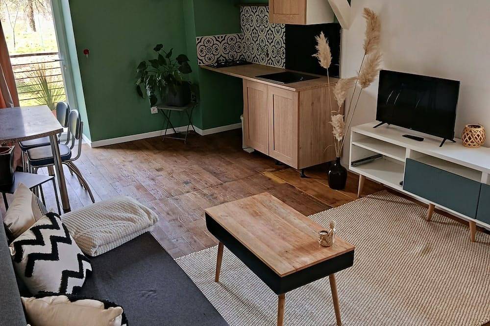 Appartement entier, Appartement au calme en lisière de forêt in Calviac, Sousceyrac-en-Quercy