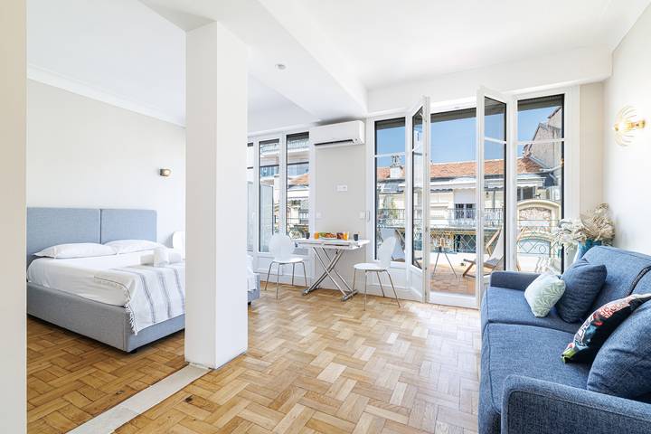 Gîte pour 2 personnes, avec terrasse à Nice - 2