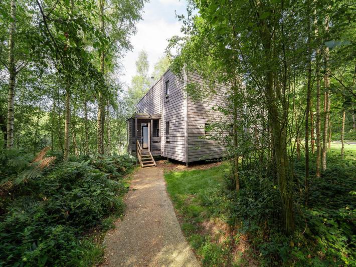 Villa per 4 persone, con piscina e giardino, adatto a famiglie con bambini in Belgio