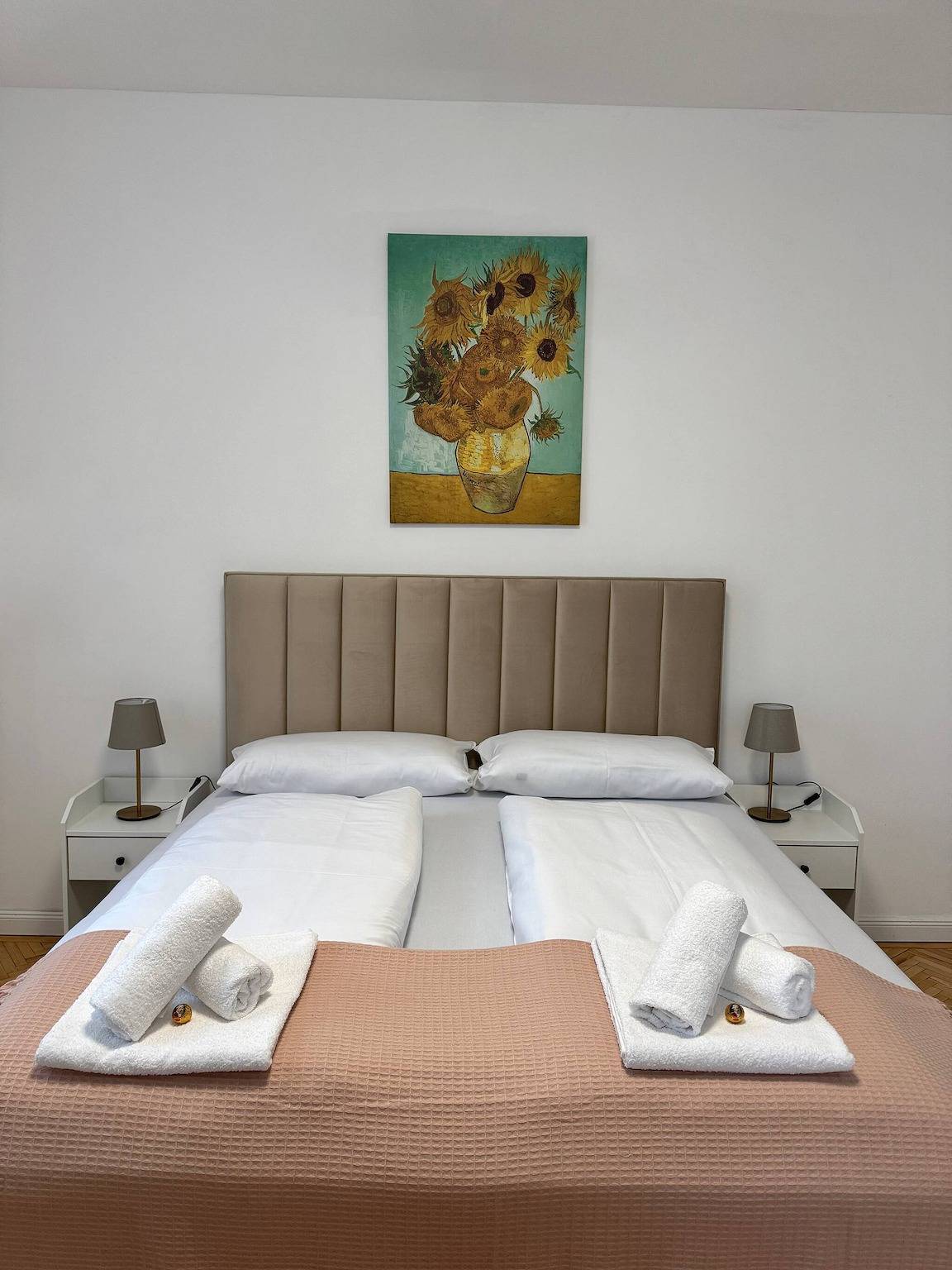 Hel lejlighed, Apartment in Staatsoper Nähe  prime location in Wien, Wienerwald