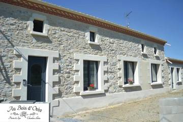 Maison d’hôte pour 2 personnes, avec jardin ainsi que jacuzzi et piscine à Liré
