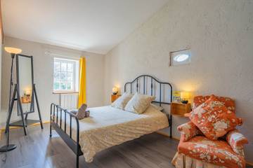 Chambre D’hôte pour 6 Personnes dans Chenac-Saint-Seurin-d'Uzet, Région de Saintes, Photo 4