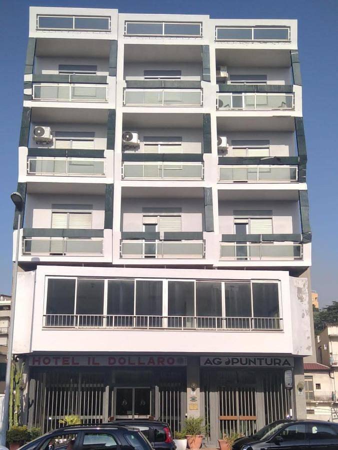 Appartamento per 4 persone, con Balcone e Terrazza nonché Giardino e Panorama a Villa San Giovanni