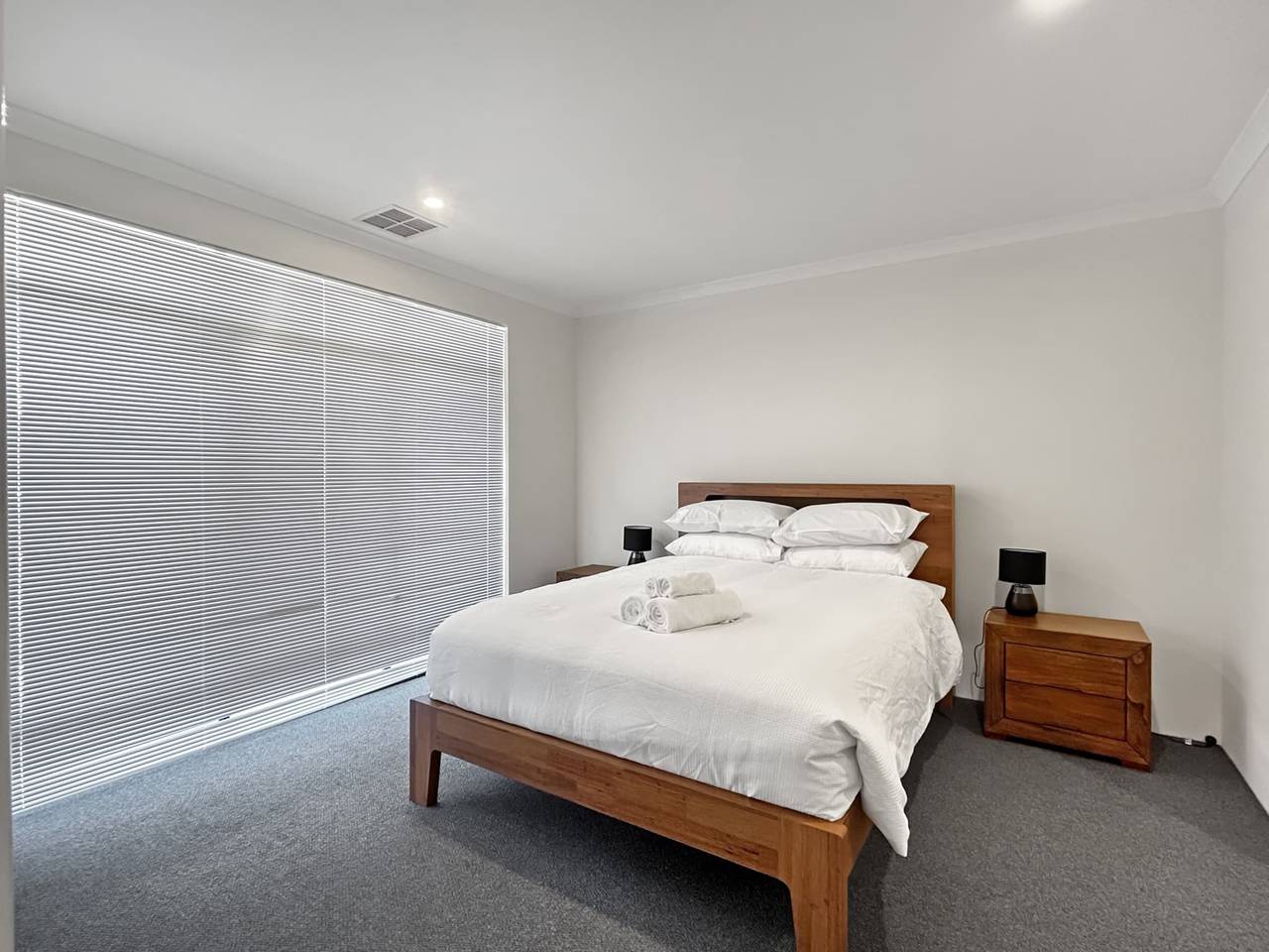 Ganze Wohnung, Geräumiges Haus mit 4 Schlafzimmern und großem Garten in Perth, Western Australia