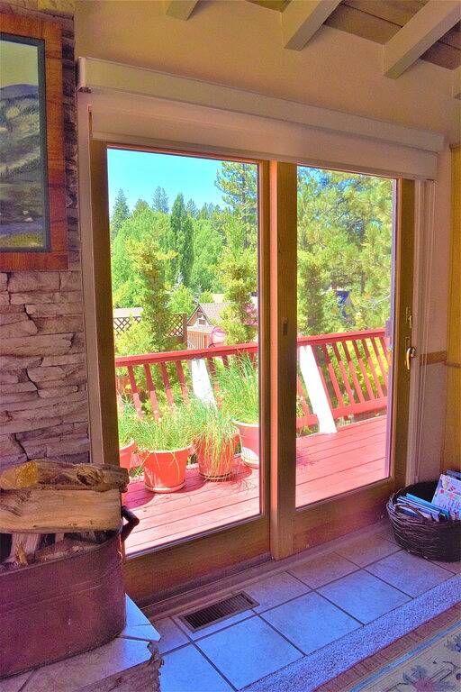 Vacation rental for 6 people, with hot tub and yard in Big Bear Lake