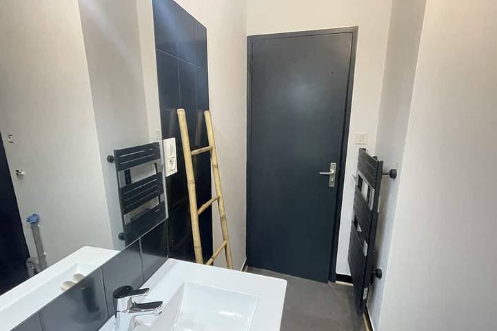 Location de vacances pour 6 personnes, avec jardin et terrasse, animaux acceptés à Saint-Bonnet-Tronçais - 3