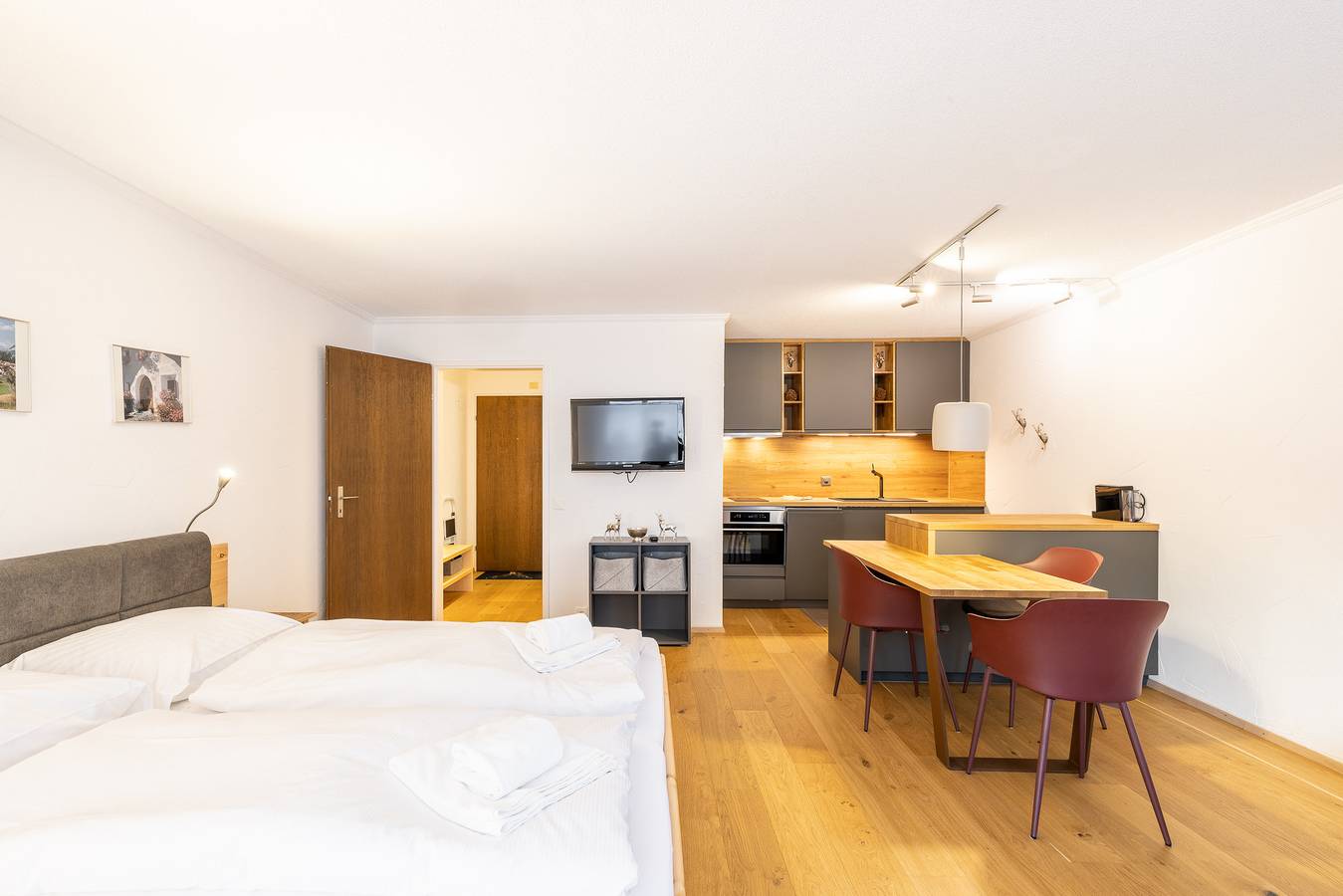 Ganzes Studio, 7304 Pure Freude in dieser stilvoll renovierten Wohnung mit moderner Küche in Vulpera, Tarasp