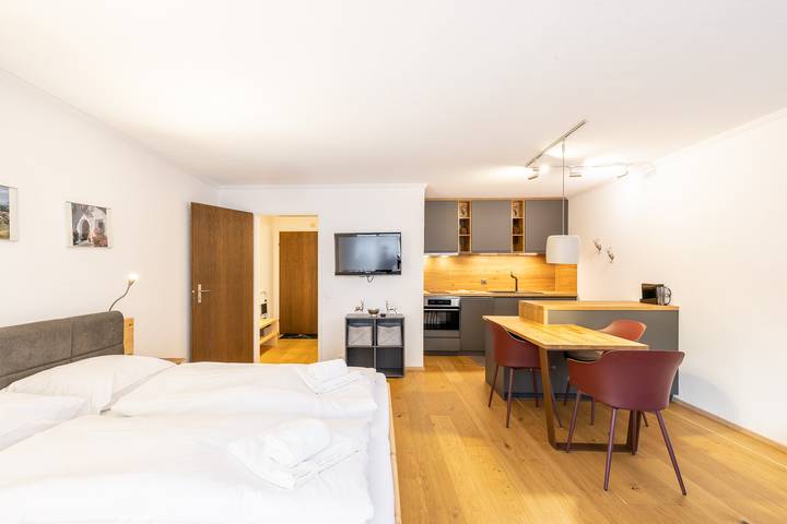 Ganzes Studio, 7304 Pure Freude in dieser stilvoll renovierten Wohnung mit moderner Küche in Vulpera, Tarasp
