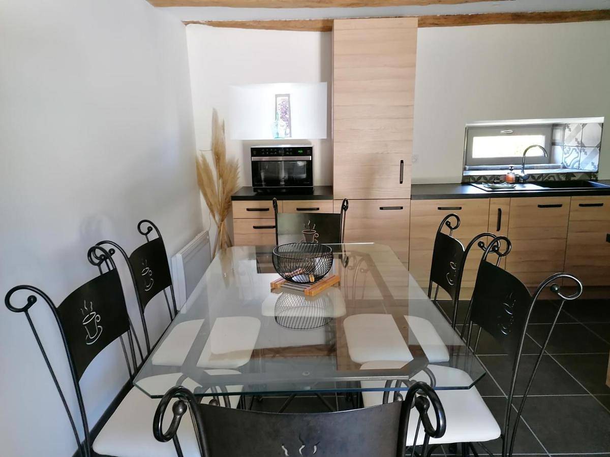 Holiday Home in Clairvaux-d'Aveyron, Aveyron