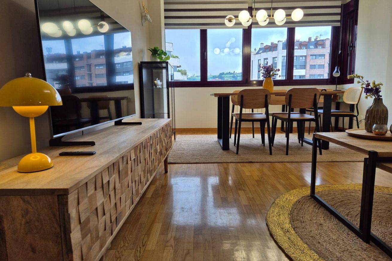 Geheel appartement, Vakantieappartement voor 4 personen in Oviedo, Cantabrisch Gebergte