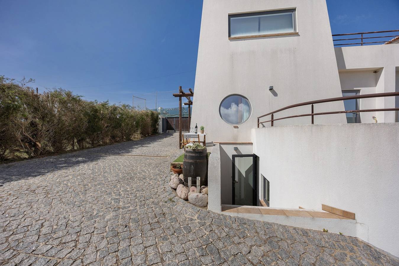 Appartement entier, Appartement "Amado" avec vue sur les montagnes, jardin privé et Wi-Fi in Bordeira, Parc naturel du Sud-Ouest Alentejano et Costa Vicentina