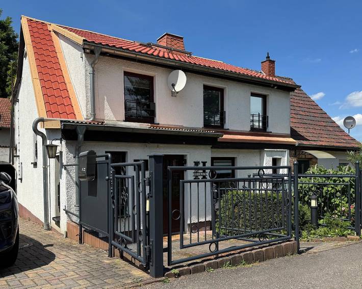 Ferienwohnung für 3 Personen, mit Garten in Altenburg