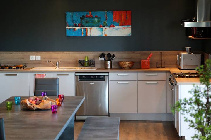 Gîte pour 11 personnes, avec jardin ainsi que terrasse et jacuzzi à Saint-Front - 4