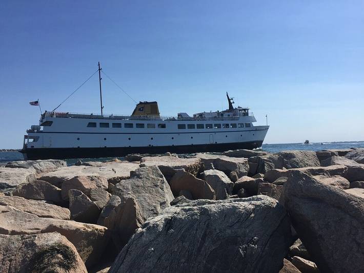 Cabin for 6 people, with yard and terrace in Rhode Island