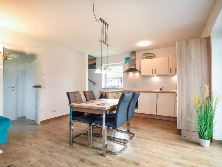 Ferienhaus für 6 Personen, mit Sauna und Garten in Aurich - 4