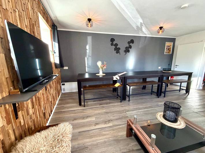 'Feichtenhäusl 2' with Mountain View, Private Terrace and Wi-Fi in Westendorf (Tirol), Kaiser mountains