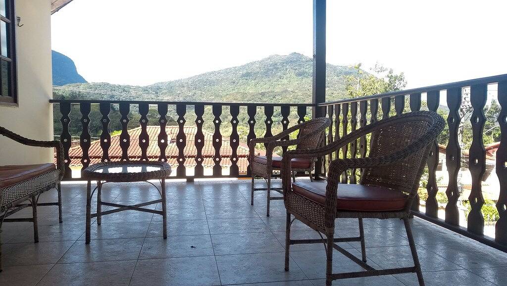 Superhouse in gated community in Guapimirim, Rio de Janeiro (Bundesstaat)