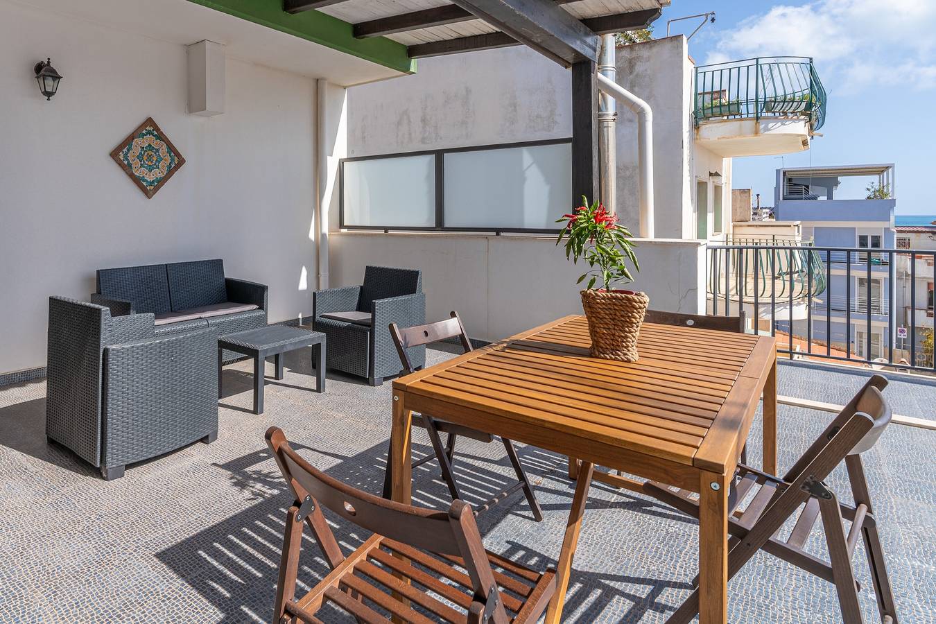 Entire apartment, Apartment 'Plutone with Sea View Terrace', Wi-Fi and Air Conditioning in Capo Passero, Portopalo di Capo Passero