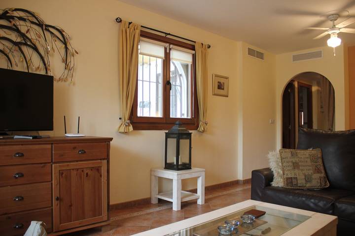 Casa de vacaciones para 6 personas con terraza in Urbanizacion Costa Esuri, Ayamonte