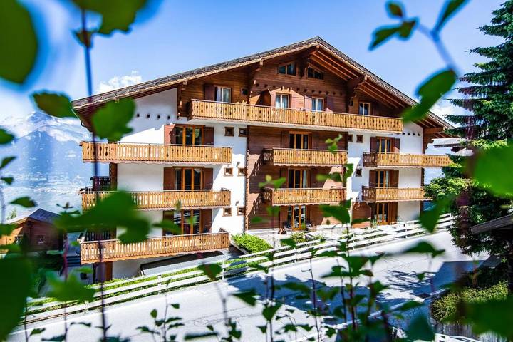 Hôtel pour 2 personnes, avec jacuzzi ainsi que jardin et sauna en Suisse
