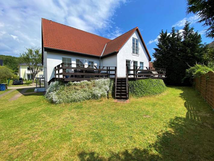 Ferienwohnung für 7 Personen, mit Balkon und Terrasse sowie Garten und Sauna in Binz - 2