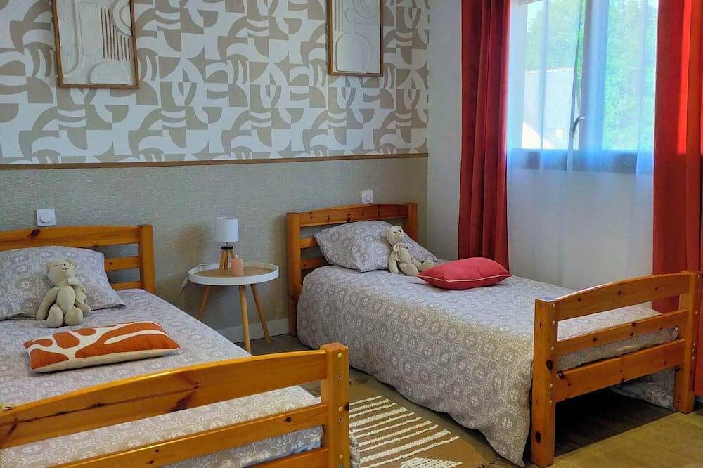 Maison Moderne Tout Confort 6 p à 2,5 km de Dinan et les Bords de Rance à Pieds in Saint-Carné, Dinan und Umgebung