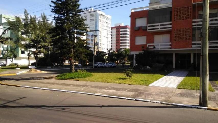 Casas e apartamentos de temporada para 6 pessoas, com terraço e vista em Capão da Canoa