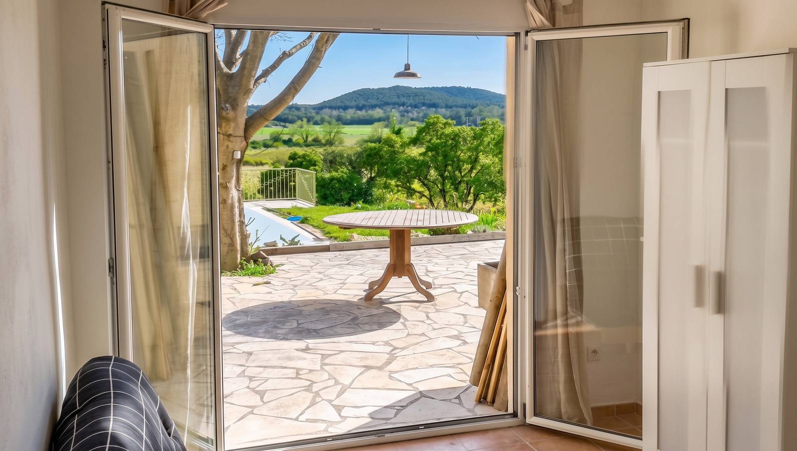 Maison charmante avec piscine privée à Orthoux-Sérignac-Quilhan in Orthoux-Sérignac-Quilhan, Région du Vigan