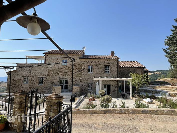 Casa vacanza per 4 persone, con balcone/terrazza e terrazza nonché idromassaggio a Arcidosso