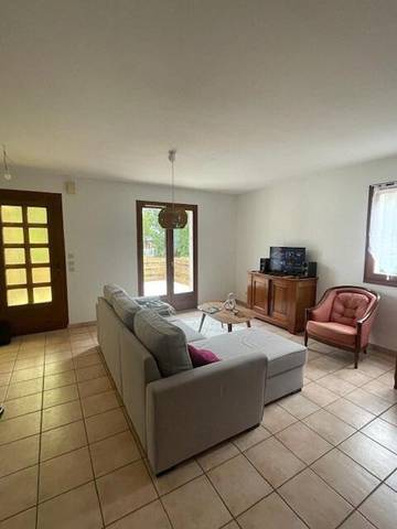 Gîte pour 6 personnes, avec jardin et piscine, animaux acceptés à Ytrac