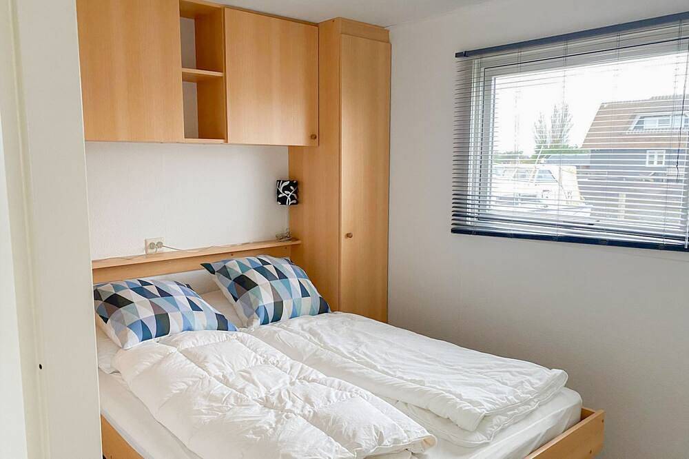 Chalet confortable avec embarcadère in Breukelen, Groene Hart