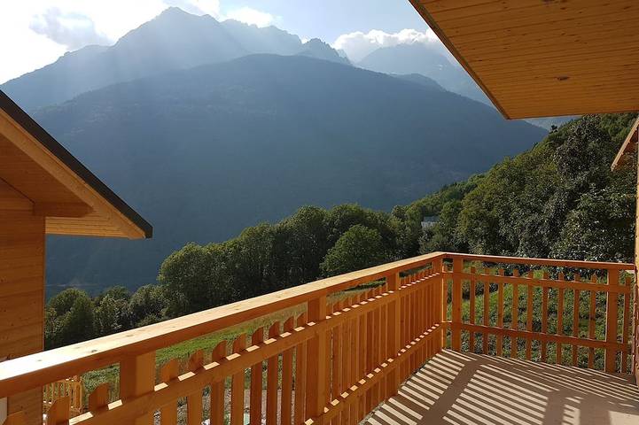 Chalet pour 8 personnes, avec jardin et balcon, animaux acceptés à Vaujany - 4