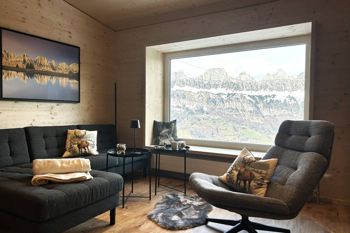 Ganze Ferienwohnung, Chalet Waldhüsli (Charmingstay) - 4.5-Zimmer-Chalet in Quarten, Churer Rheintal