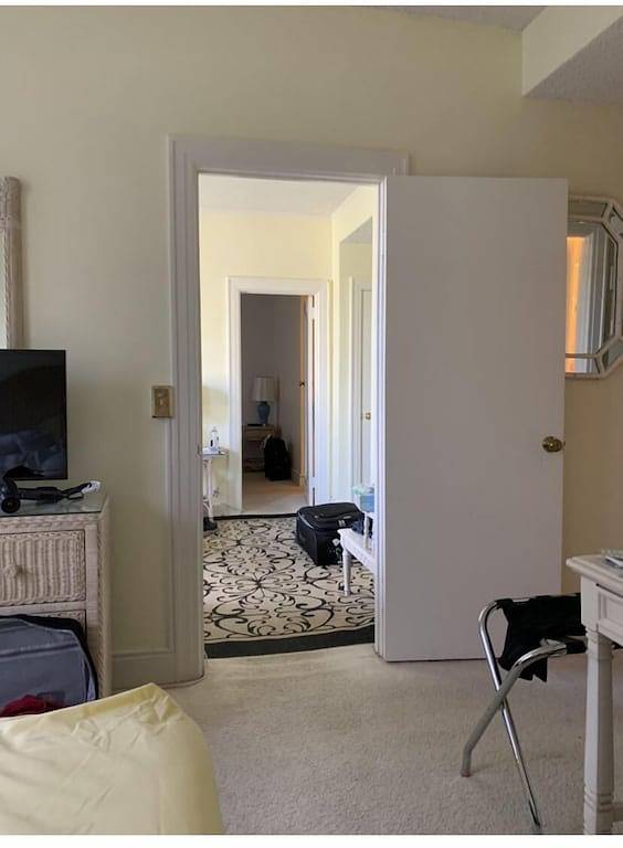 Ganze Wohnung, 2Szimmer + 2Badezimmer Suite Walk Zum Strand Pool Central in Palm Beach, Palm Beach County