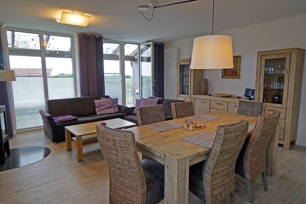 Ganze Ferienwohnung, Fewo Sonnenblume in Hohen Wieschendorf, Hohenkirchen