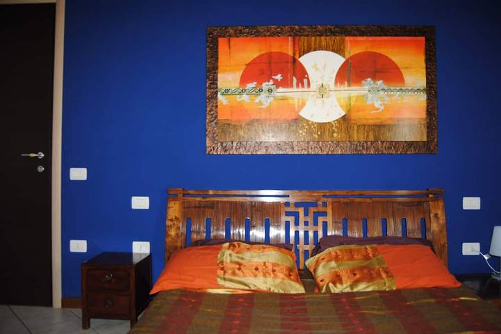 Ganze Wohnung, Herz der Altstadt mit Terrasse, Wi-Fi Internet, Garage in Stampace, Cagliari