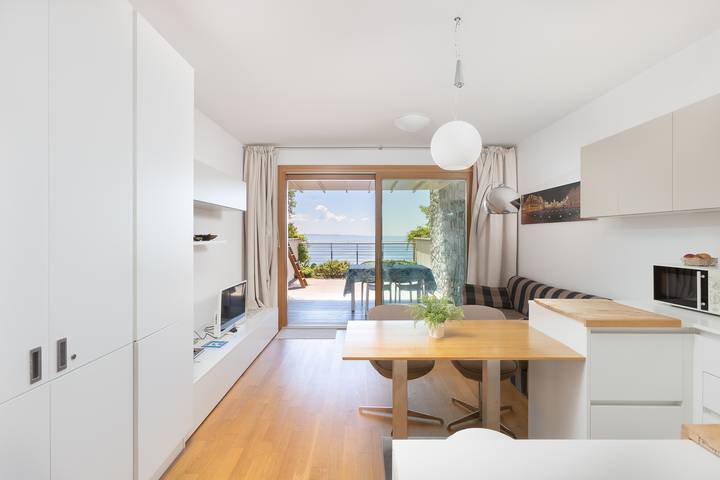 Apartament wakacyjny dla 3 osób, z taras w Prowincja Trieste