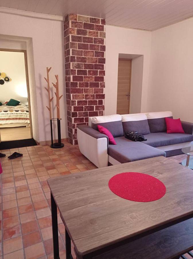 Chambre d’hôte pour 2 personnes, avec Terrasse et Jardin