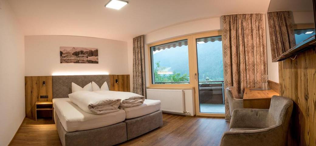 Chambre d’hôte pour 2 personnes, avec jardin, adapté aux familles à Sankt Gallenkirch - 2