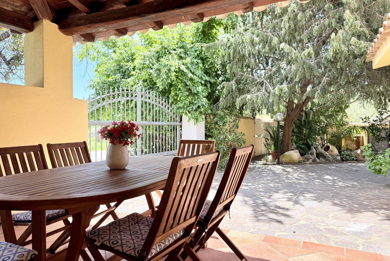 Ganze Wohnung, Villetta Calabasa – Villa 300 Meter vom Meer entfernt in Orosei, Nuoro Provinz