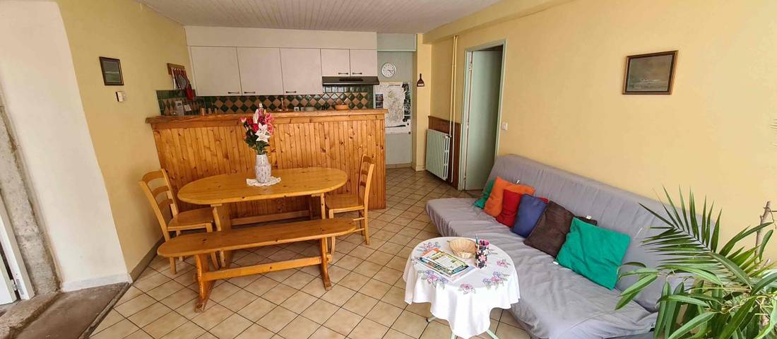 Gîte pour 5 personnes, avec jardin et terrasse dans Lac de Bonlieu - 2
