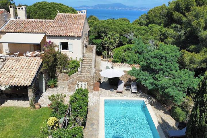 Villa pour 14 personnes, avec jardin