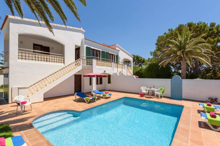 Location de vacances pour 12 personnes, adapté aux familles à Cala en Bosc - 3