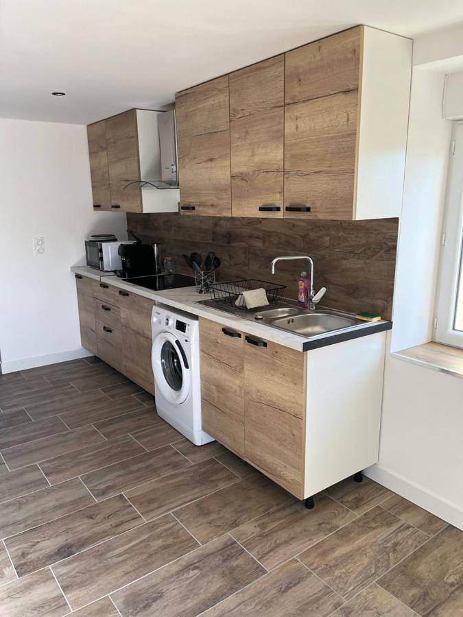 Location de vacances pour 6 personnes, avec jardin à Montceau-les-Mines - 2