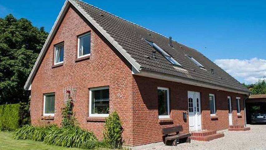 Ferienwohnung für 4 Personen, mit Seeblick und Garten, kinderfreundlich in Steinberghaff