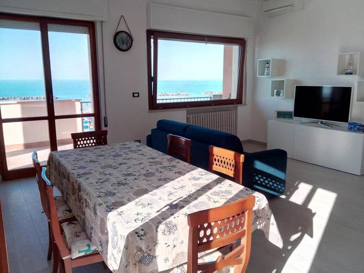Appartamento per 4 persone, con Balcone e Terrazza nonché Panorama a Francavilla al Mare